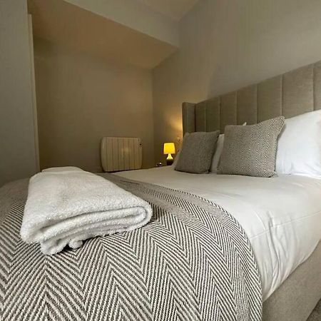Superior Stay, Sophia Gardens, City Centre And Stadium Sleeps 4 卡迪夫 外观 照片